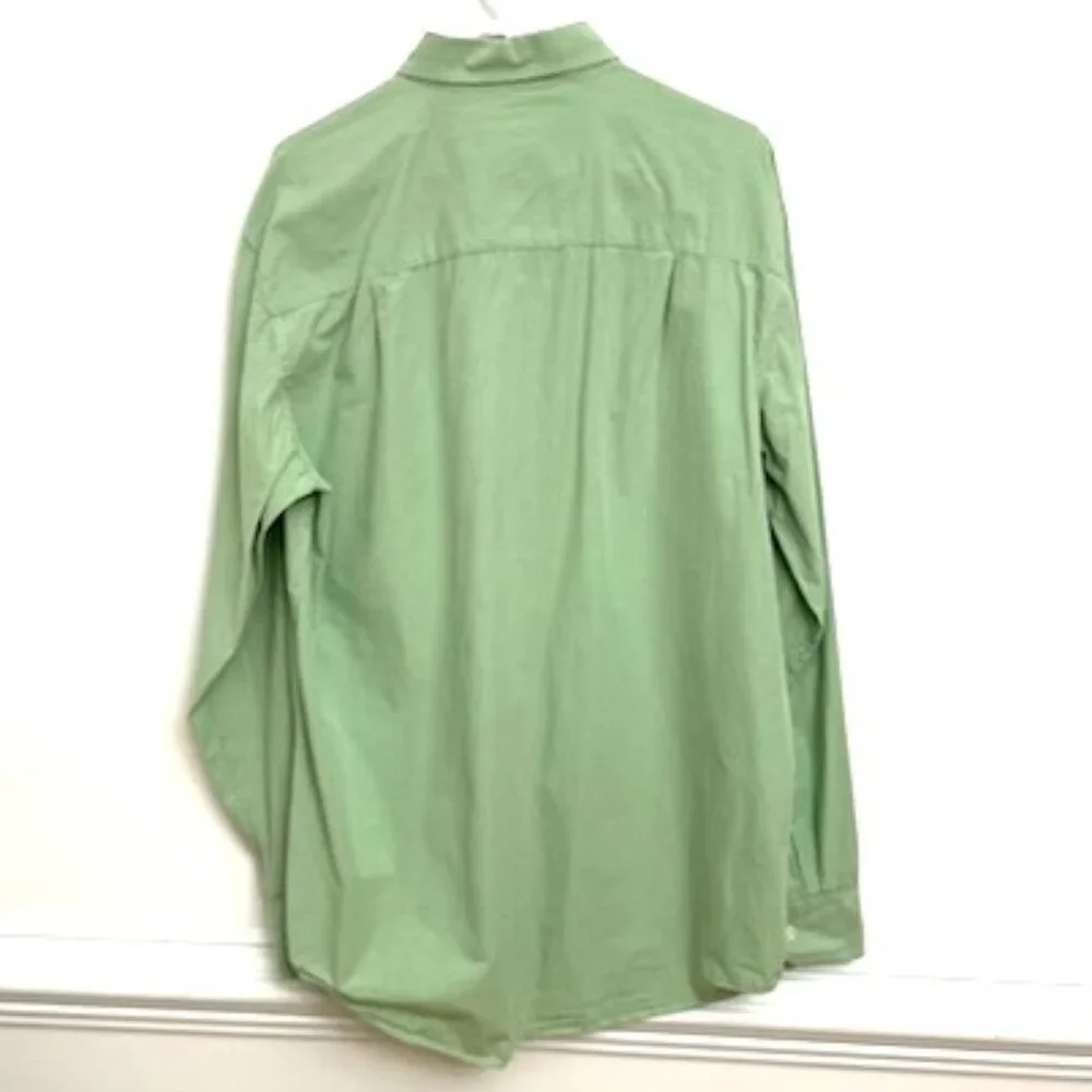 IZOD Men’s Button-Down Shirt Men's Size LT Green & White Plaid Mini Check Cotton